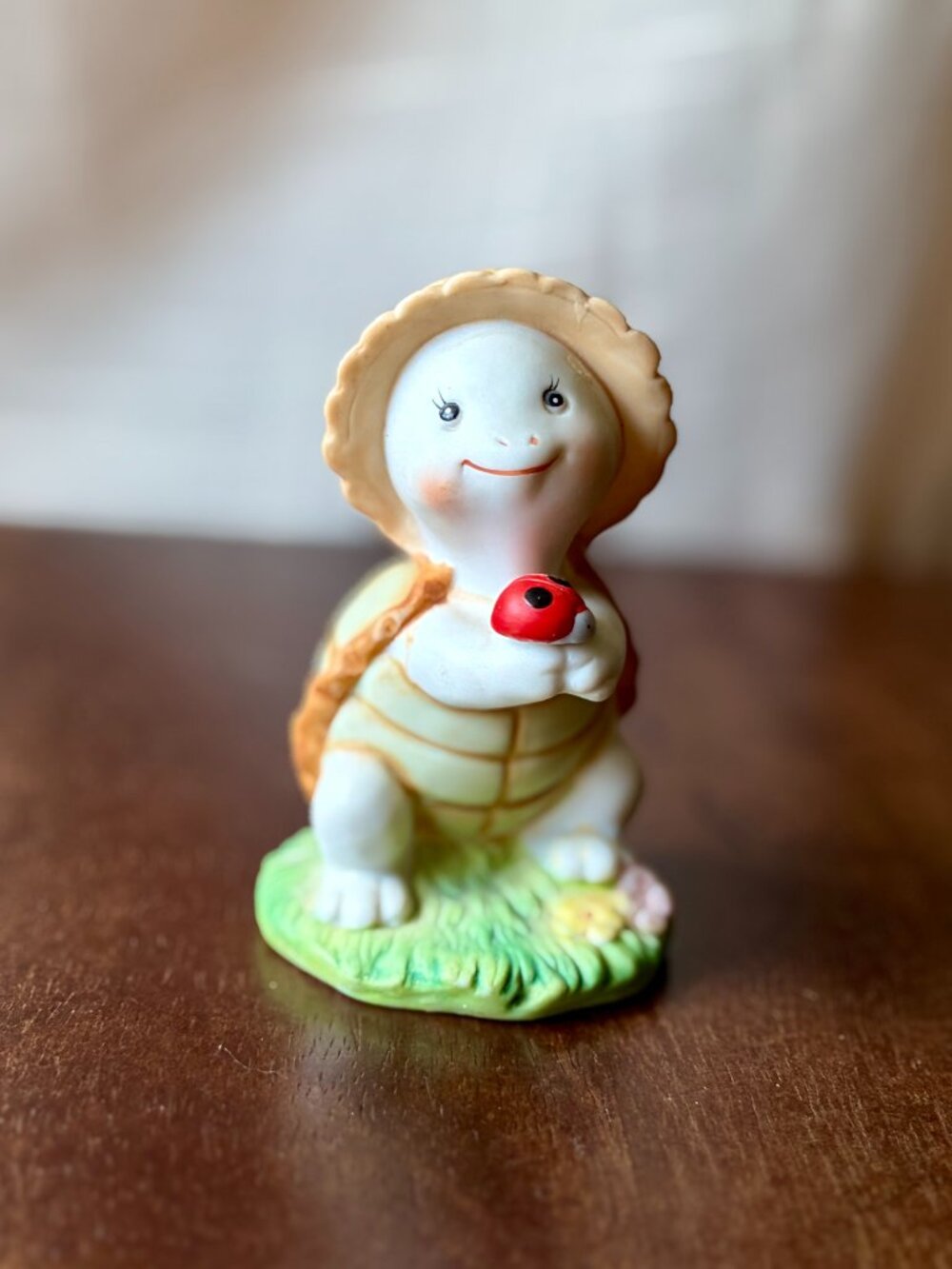 Vintage 1980s Homco Porcelain Turtle Figurine with Ladybug, Model 8877